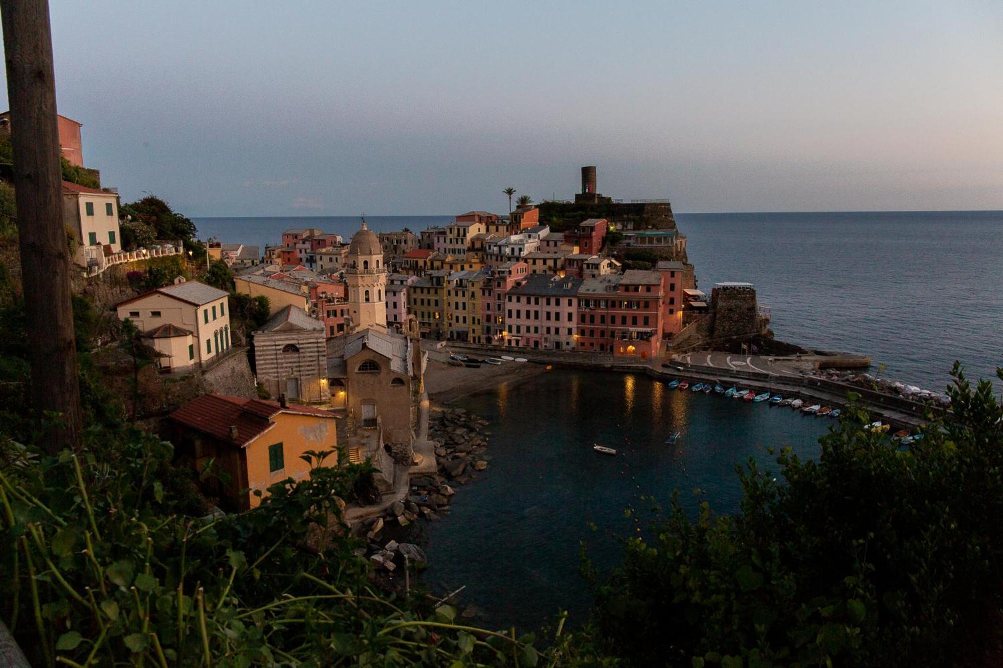 The Vernazza Main Plaza - Rooms & Suites Extérieur photo